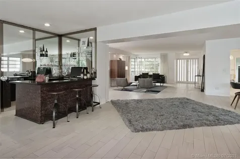 1215 Daytonia Road Miami Beach FL 33141