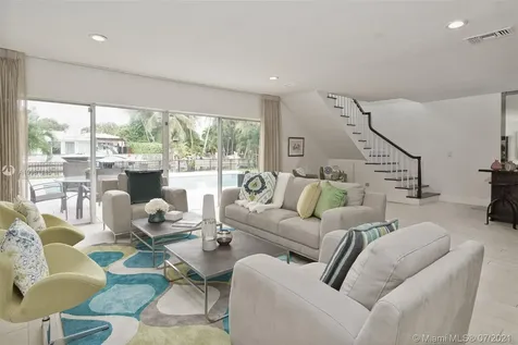1215 Daytonia Road Miami Beach FL 33141