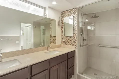 1215 Daytonia Road Miami Beach FL 33141