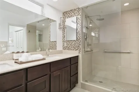 1215 Daytonia Road Miami Beach FL 33141