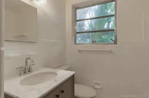 1215 Daytonia Road Miami Beach FL 33141