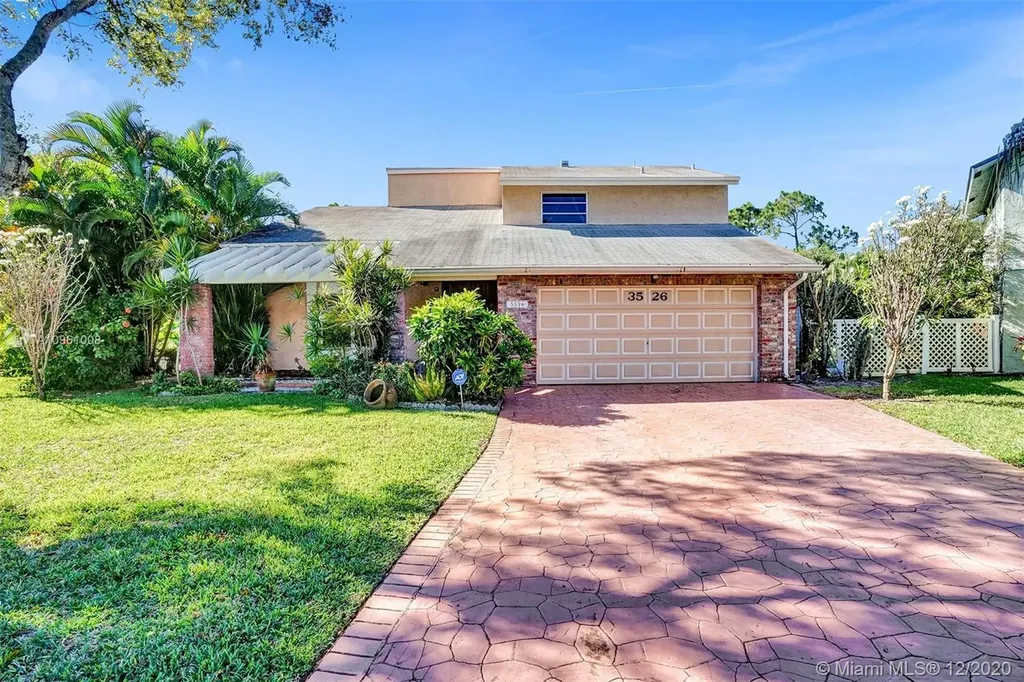 3526 NW 73rd Way Coral Springs FL 33065
