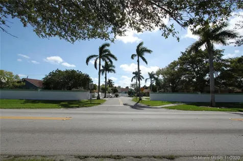 22175 SW 110th Place Miami FL 33170