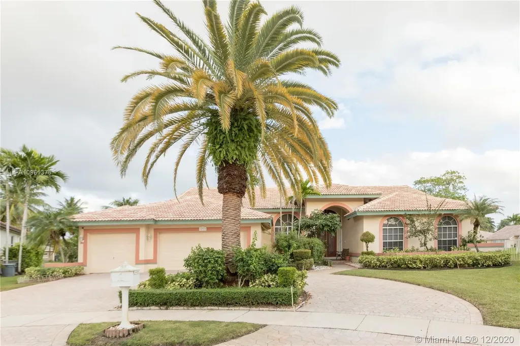 10900 NW 3rd Street Plantation FL 33324