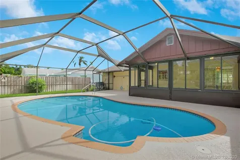 725 NE Vanda Terrado Jensen Beach FL 34957