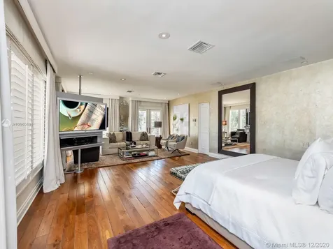250 Leucadendra Drive Coral Gables FL 33156