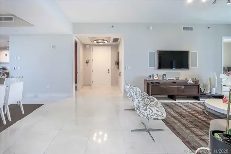 16001 Collins Avenue Sunny Isles Beach FL 33160