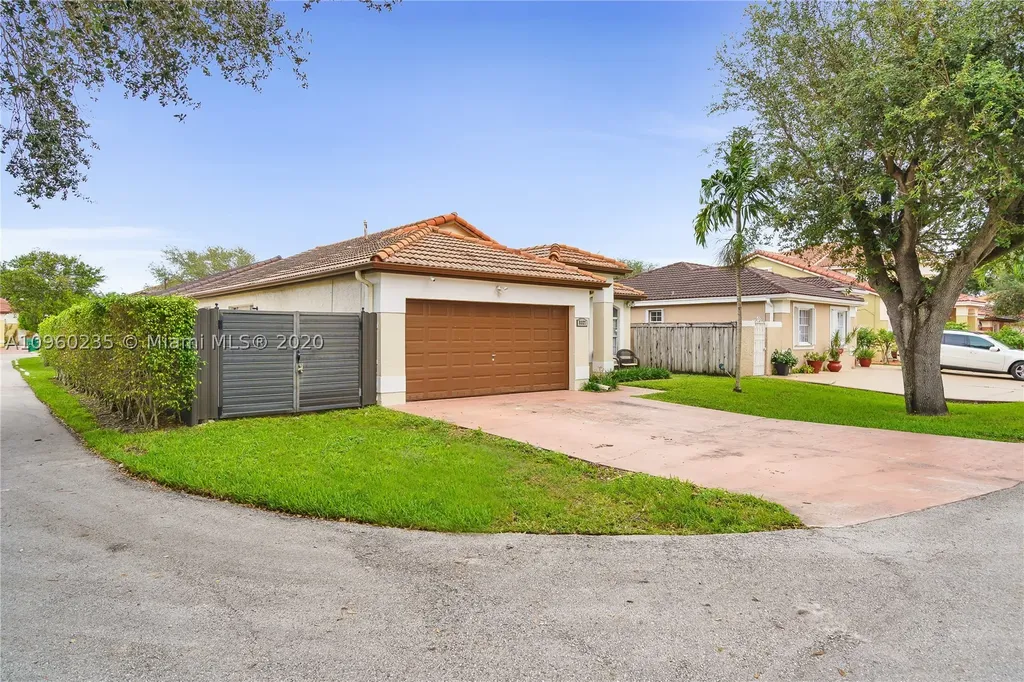 8327 NW 201st Street Hialeah FL 33015