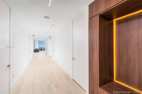 1100 Biscayne Boulevard Miami FL 33132
