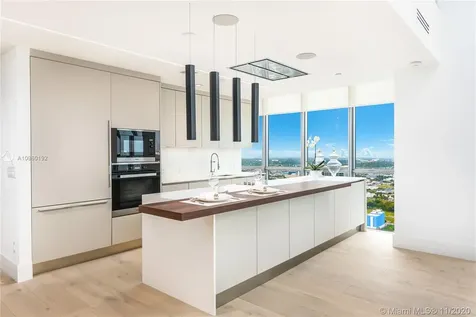 1100 Biscayne Boulevard Miami FL 33132