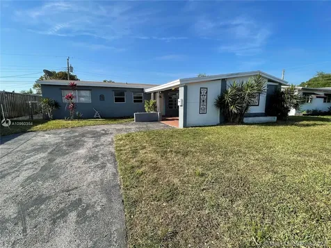 7170 Moseley Street Hollywood FL 33024
