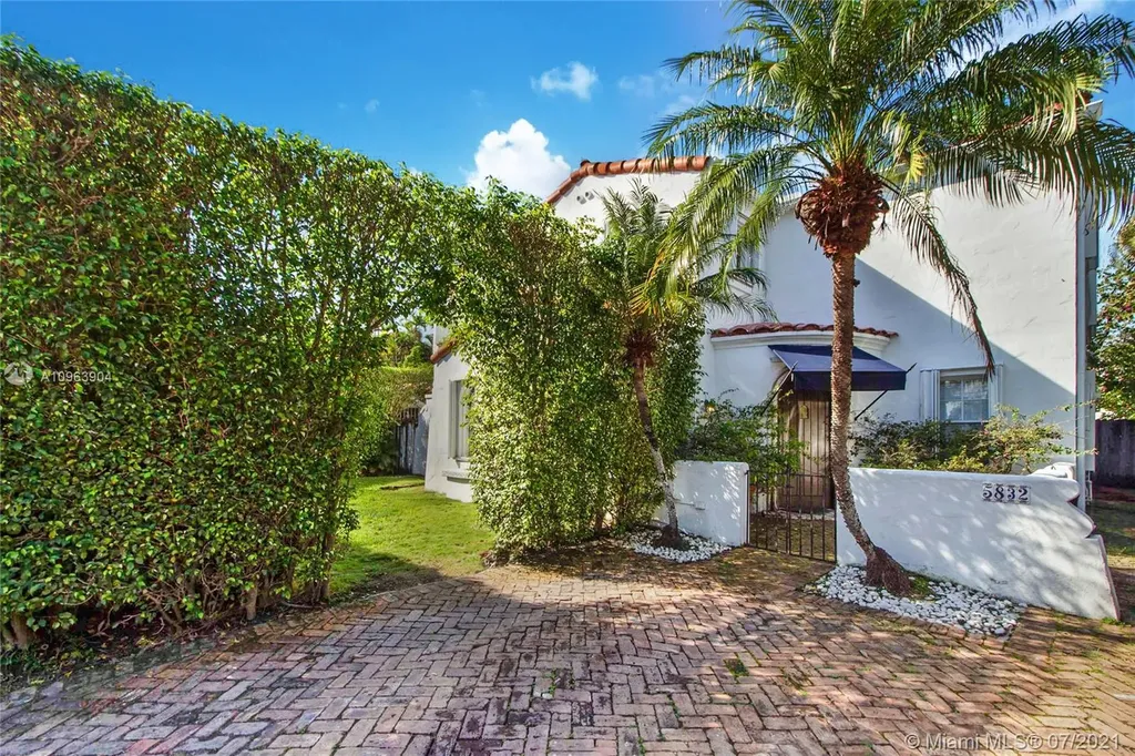 5832 Alton Road Miami Beach FL 33140