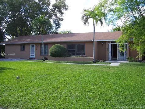 12040 SW 113th Avenue Miami FL 33176
