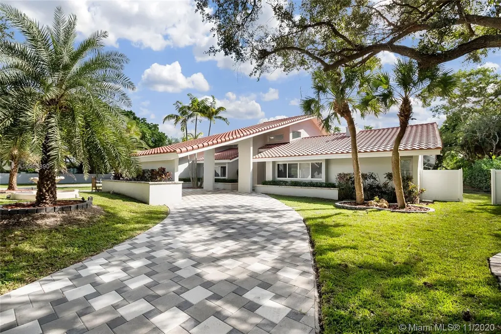 7840 SW 183rd Terrace Palmetto Bay FL 33157