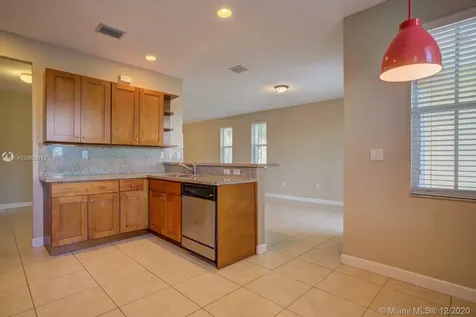 10729 NW 76th Lane Doral FL 33178