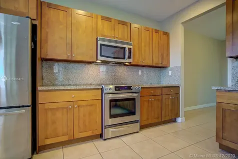 10729 NW 76th Lane Doral FL 33178