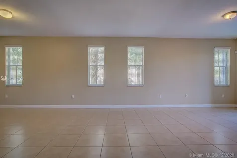 10729 NW 76th Lane Doral FL 33178