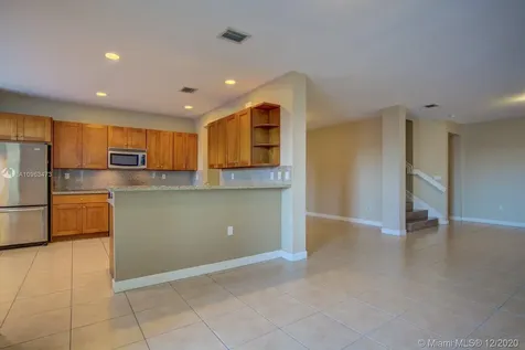 10729 NW 76th Lane Doral FL 33178