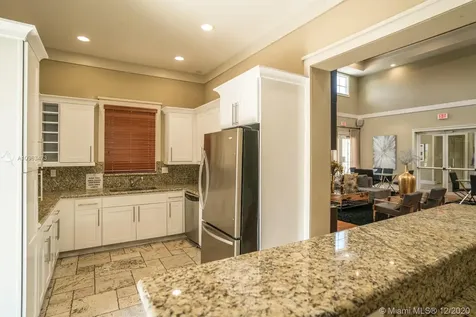 10729 NW 76th Lane Doral FL 33178