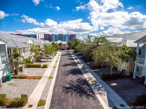 10729 NW 76th Lane Doral FL 33178