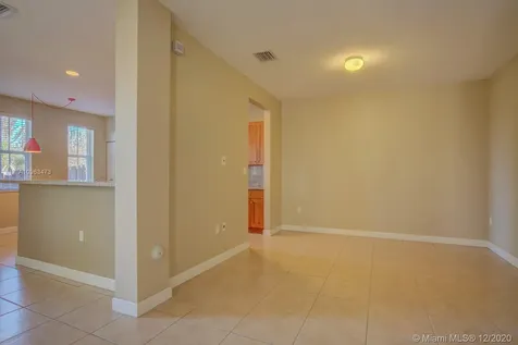10729 NW 76th Lane Doral FL 33178