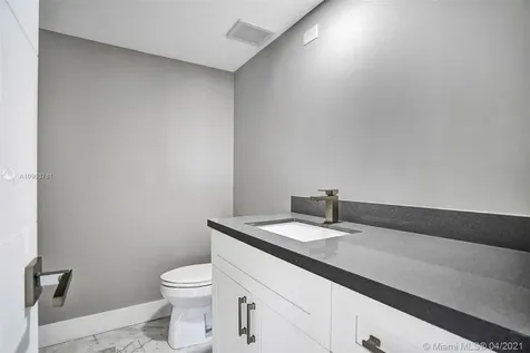 1000 N Quayside Terrace Miami FL 33138