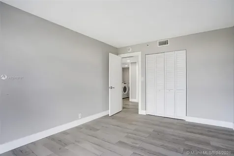 1000 N Quayside Terrace Miami FL 33138
