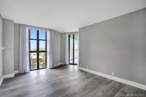 1000 N Quayside Terrace Miami FL 33138