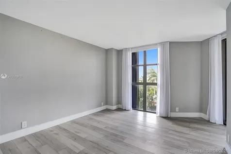 1000 N Quayside Terrace Miami FL 33138