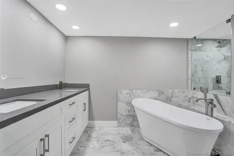 1000 N Quayside Terrace Miami FL 33138