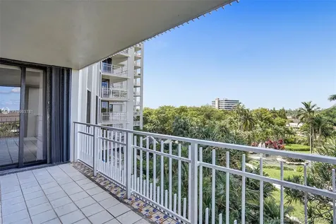 1000 N Quayside Terrace Miami FL 33138