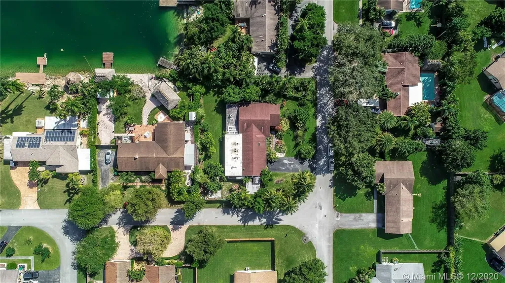 11493 SW 126th Terrace Miami FL 33176