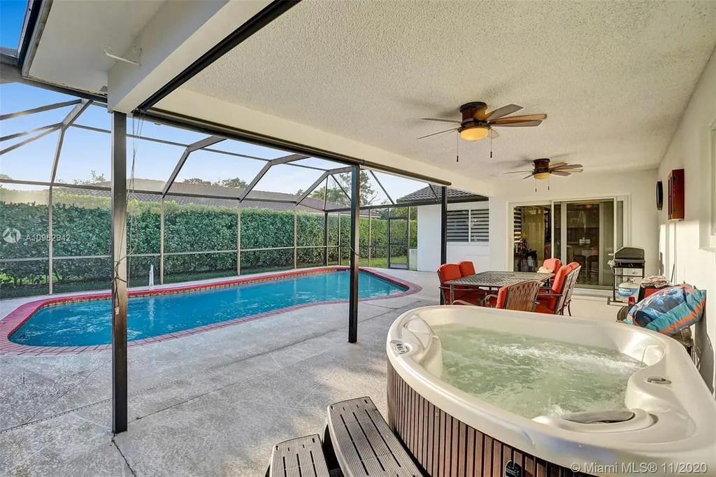 8762 NW 19th Street Coral Springs FL 33071