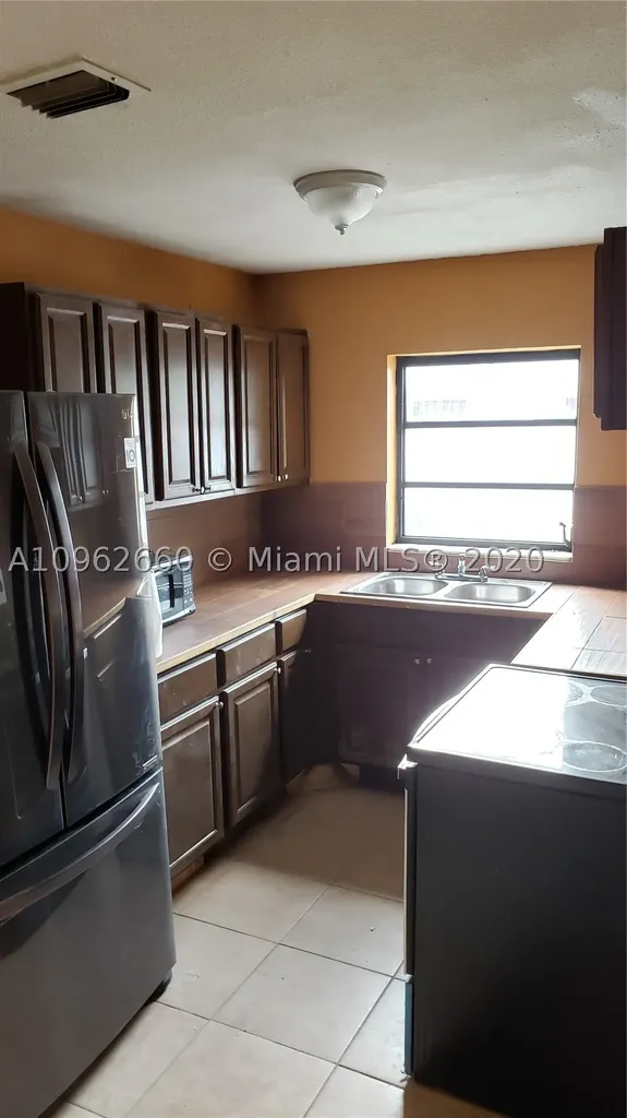 2425 NW 176th Terrace Miami Gardens FL 33056