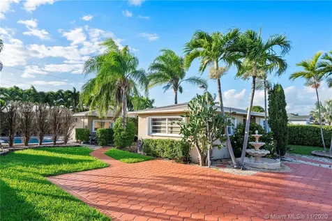 16142 SW 107th Court Miami FL 33157