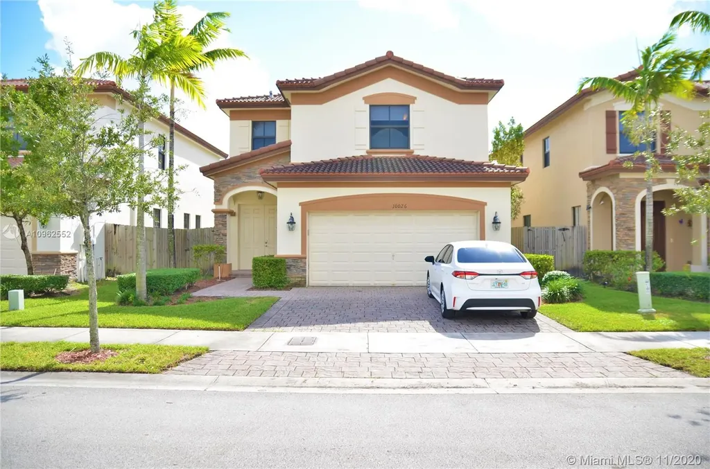 10026 NW 89th Terrace Doral FL 33178