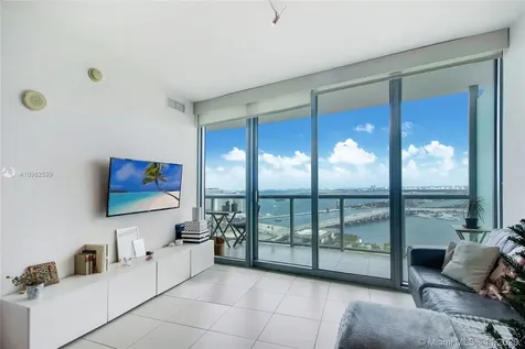 888 Biscayne Boulevard Miami FL 33132