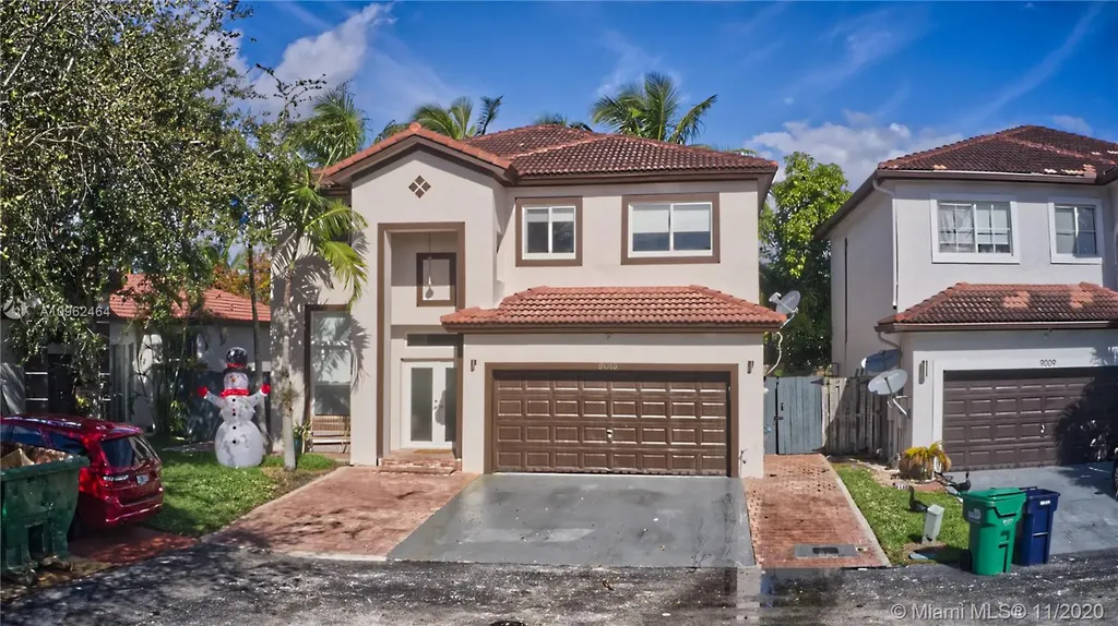 9013 SW 214th Street Cutler Bay FL 33189