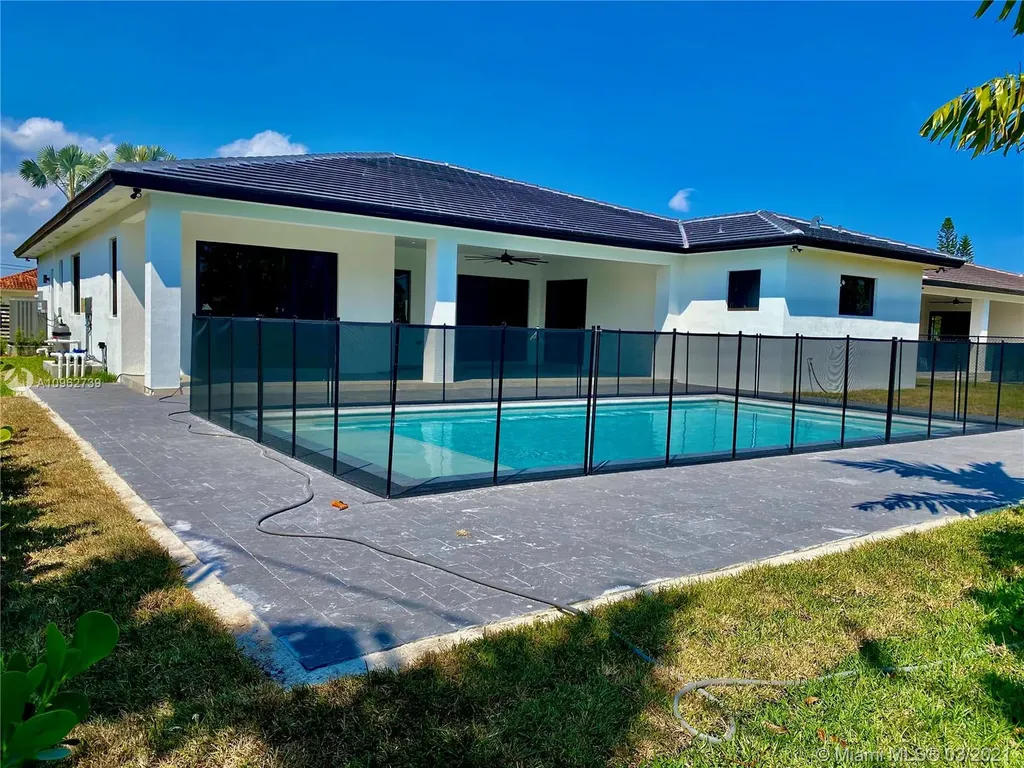 9460 SW 35th Street Miami FL 33165