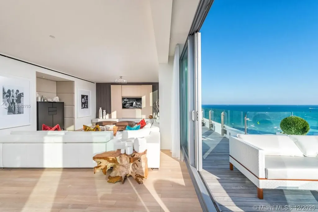 2901 Collins Avenue Miami Beach FL 33140