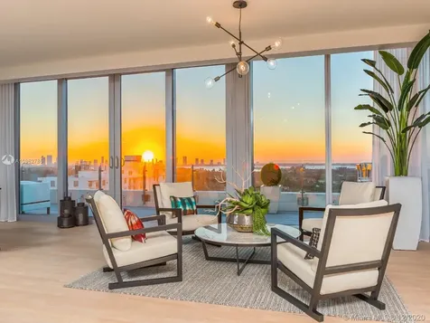 2901 Collins Avenue Miami Beach FL 33140