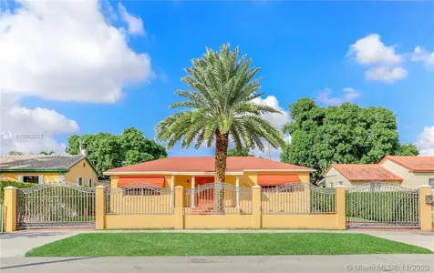 3501 NW 14th Street Miami FL 33125