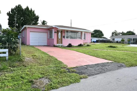 1311 S 24th Terrace Hollywood FL 33020