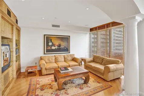 9601 Collins Avenue Bal Harbour FL 33154