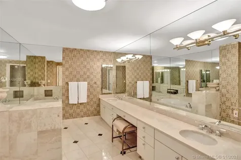9601 Collins Avenue Bal Harbour FL 33154