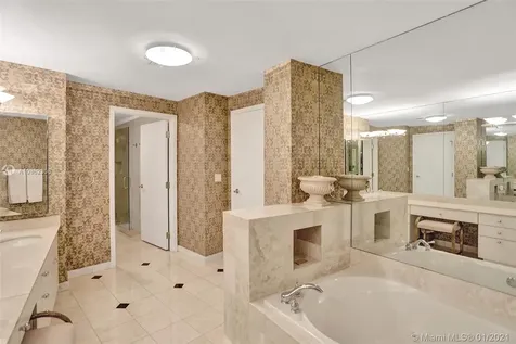 9601 Collins Avenue Bal Harbour FL 33154