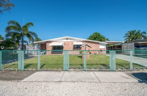 6211 SW 38th Court Davie FL 33314