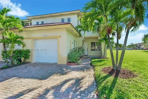 13278 SW 142nd Terrace Miami FL 33186