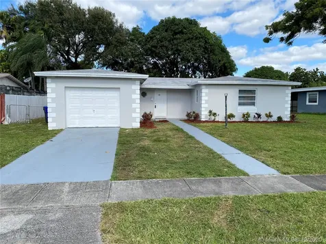 6901 SW 7th Court North Lauderdale FL 33068