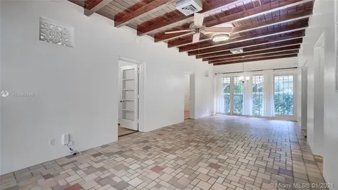 2523 Alhambra Circle Coral Gables FL 33134